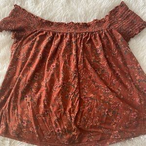 American eagle off the should burnt orange flower top